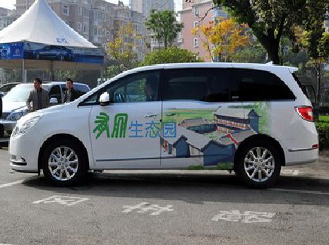 腾冲户外车贴喷绘如何保持效果?